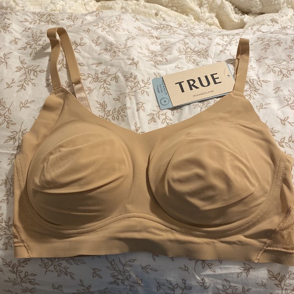 NWT True & Co Bra- True Body Lift- size medium - Picture 2 of 10